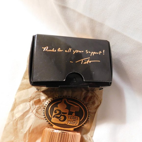 Tito's Vodka 25th Anniversary Bottle Topper Stopper - Picture 4 of 4